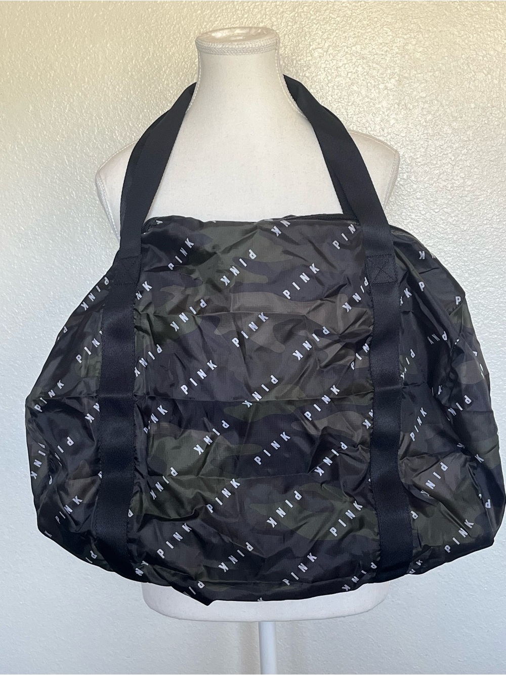 PINK Victoria's Secret Camouflage White Logo-Print Quilted Travel Tote